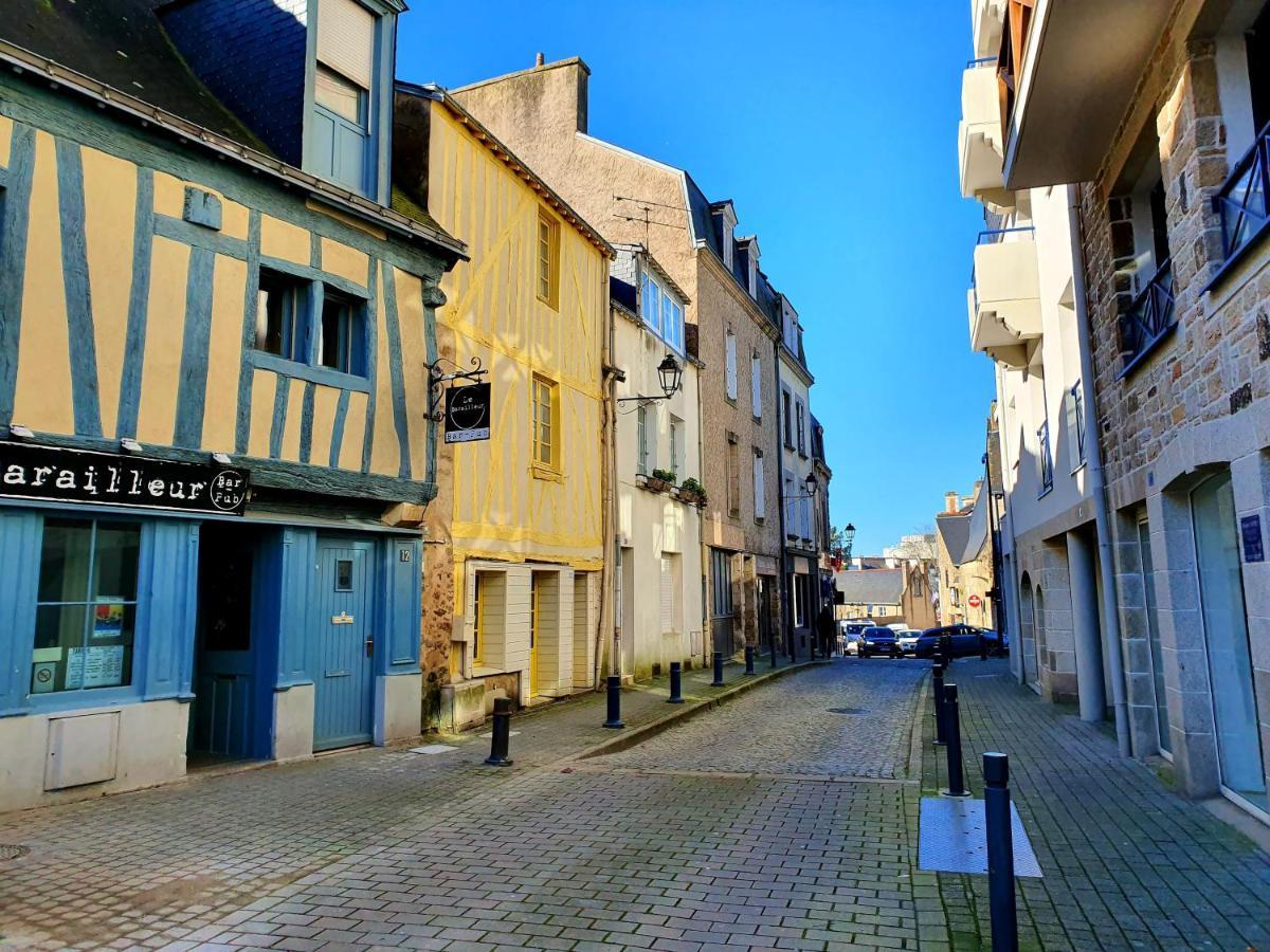 Studio Tout Confort Avec Vue Cathedrale A St Patern Vannes-Centre Apartment Bagian luar foto