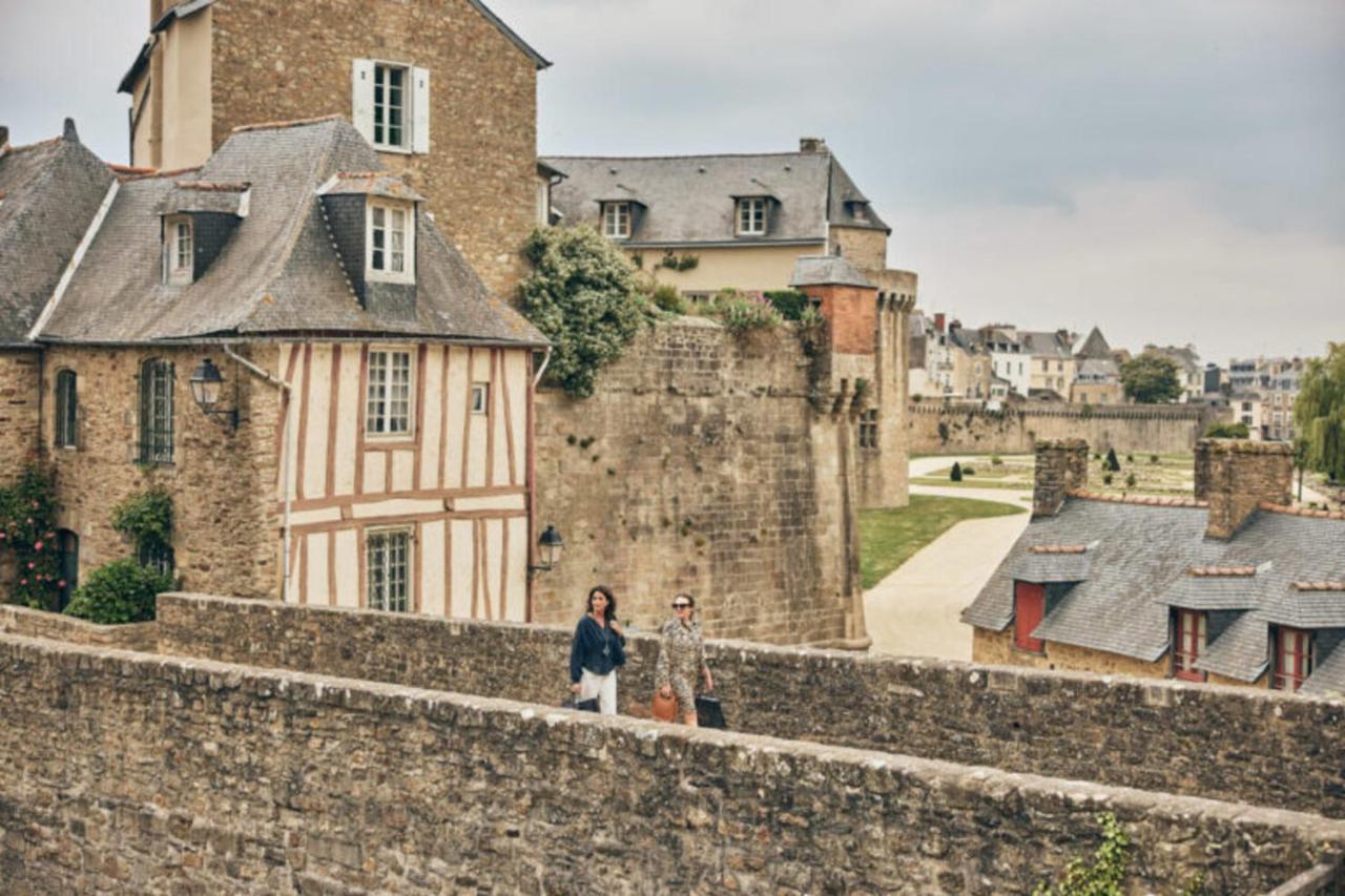 Studio Tout Confort Avec Vue Cathedrale A St Patern Vannes-Centre Apartment Bagian luar foto